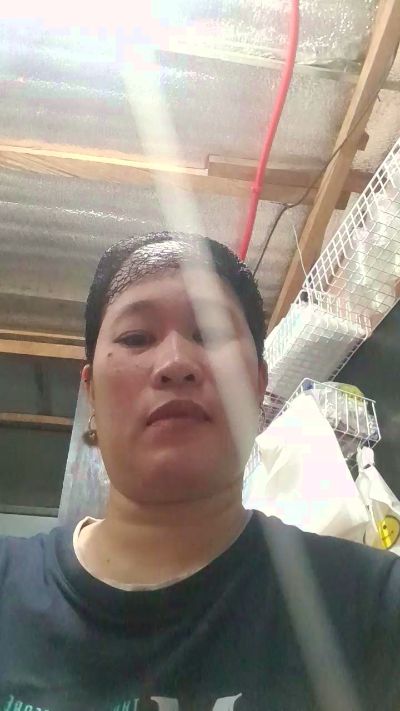 miles32 live female webcam from Philippines