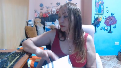 milfeddy_ live cam on Cam4