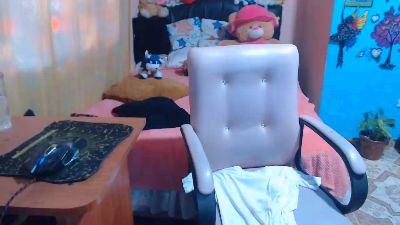 milfeddy_ live cam on Cam4