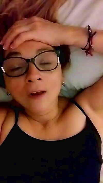 milfsexy1 live cam on Cam4