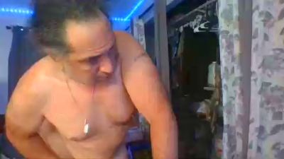 milkncookie1 live cam on Cam4