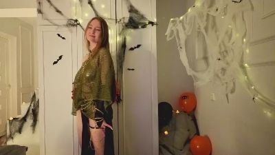 milly_way live cam on Cam4