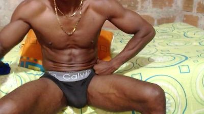 miltonn_jakee35 live cam on Cam4
