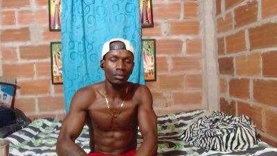 miltonn_jakee35 live cam on Cam4
