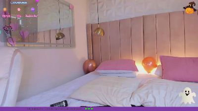 milu_beluci live cam on Cam4