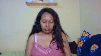 mimi18 live cam on Cam4