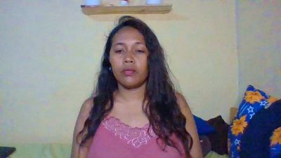mimi18 live cam on Cam4