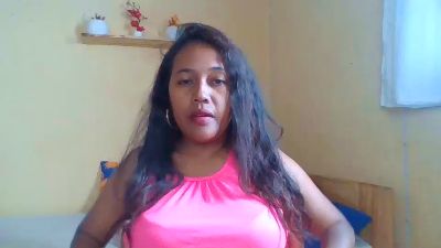 mimi18 live cam on Cam4