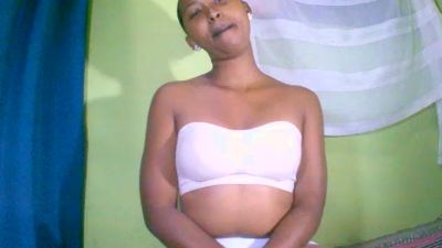 mimi24 live webcam show