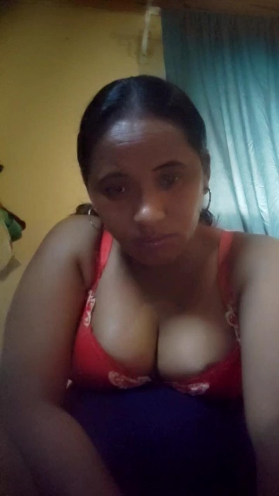 mimi37 live cam on Cam4