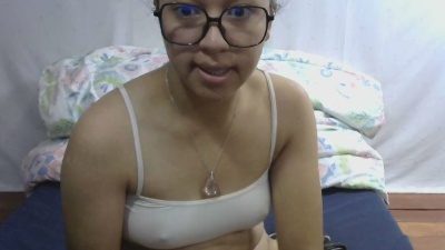 mimilah live cam on Cam4