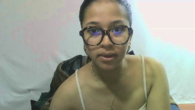 mimilah live cam on Cam4