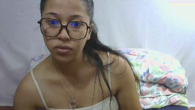 mimilah live cam on Cam4
