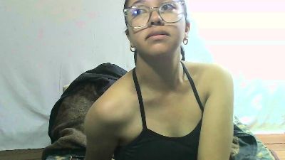 mimilah live cam on Cam4