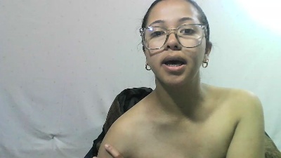 mimilah live cam on Cam4