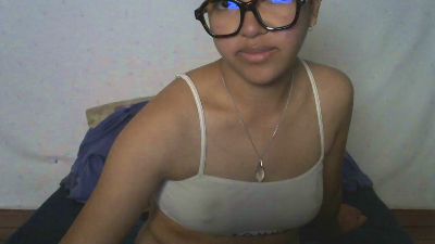 mimilah live cam on Cam4