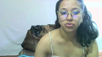 mimilah live cam on Cam4