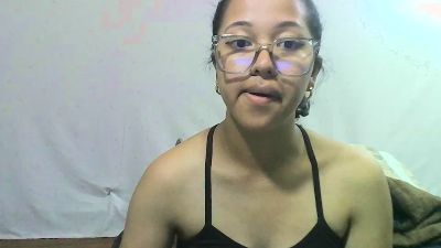 mimilah live cam on Cam4