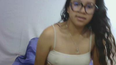 mimilah live cam on Cam4