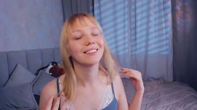 mine_dream live cam on Cam4