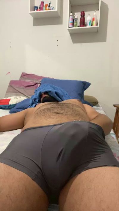 mineirinho3020 live cam on Cam4