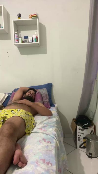 mineirinho3020 live cam on Cam4