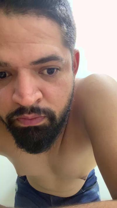 mineirinho3020 live cam on Cam4