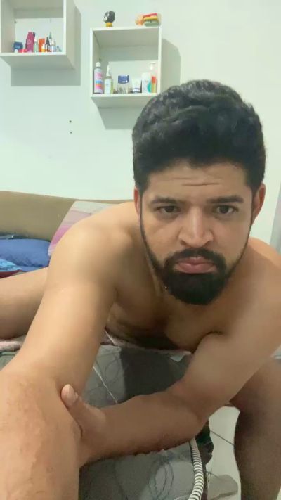 mineirinho3020 live cam on Cam4