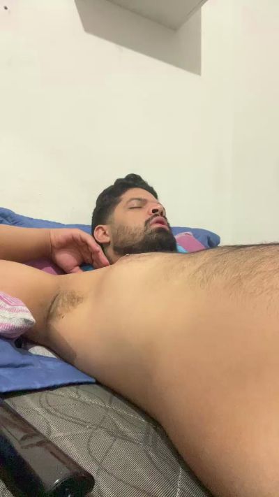 mineirinho3020 live cam on Cam4