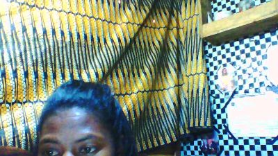 miniefunnie2 live cam on Cam4
