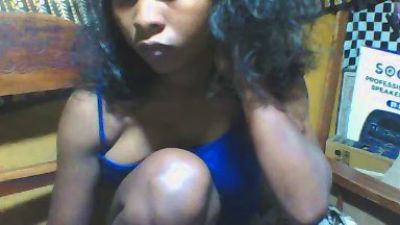 miniefunnie2 live cam on Cam4