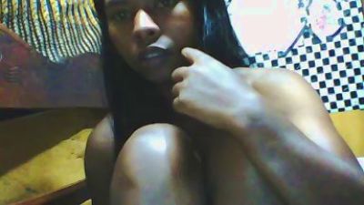miniefunnie2 live cam on Cam4