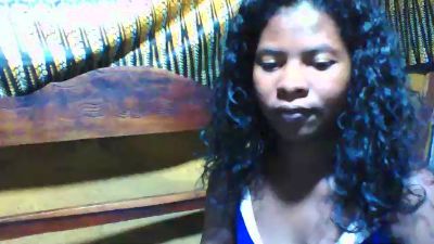 miniefunnie2 live cam on Cam4