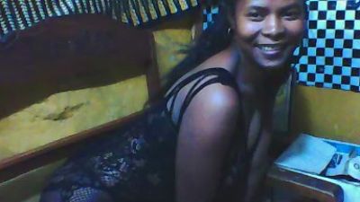 miniefunnie2 live cam on Cam4