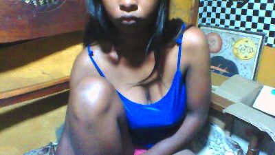 miniefunnie2 live cam on Cam4