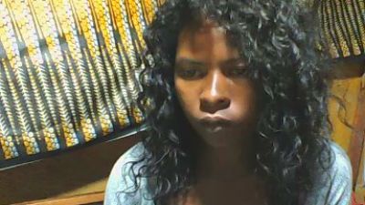 miniefunnie2 live cam on Cam4
