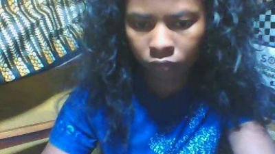 miniefunnie2 live cam on Cam4