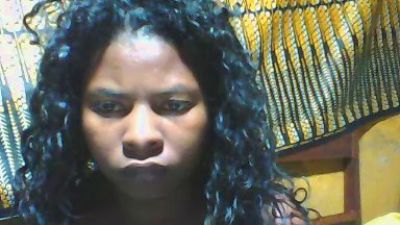 miniefunnie2 live cam on Cam4