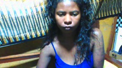 miniefunnie2 live cam on Cam4