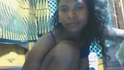miniefunnie2 live cam on Cam4