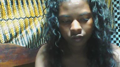 miniefunnie2 live cam on Cam4