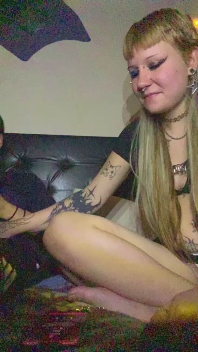 minnie_ttete live cam on Cam4
