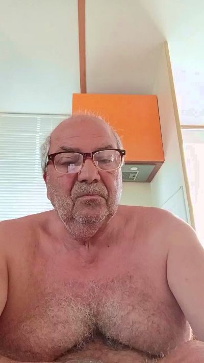 minuzzo61 live cam on Cam4