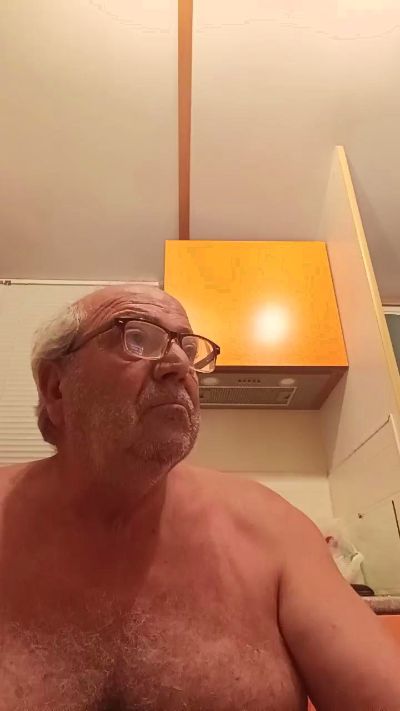 minuzzo61 live cam on Cam4