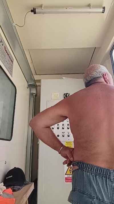 minuzzo61 live cam on Cam4