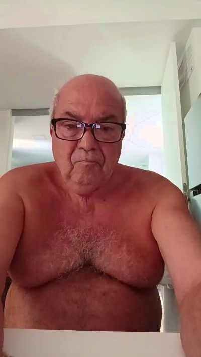 minuzzo61 live cam on Cam4