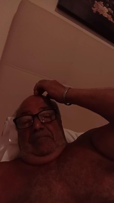 minuzzo61 live cam on Cam4