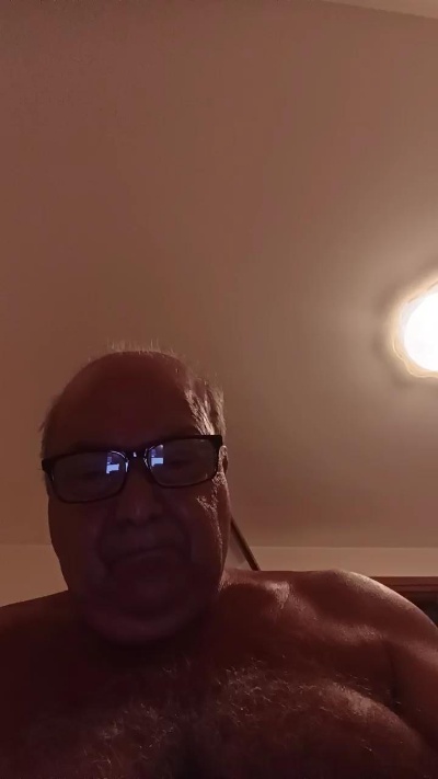 minuzzo61 live cam on Cam4
