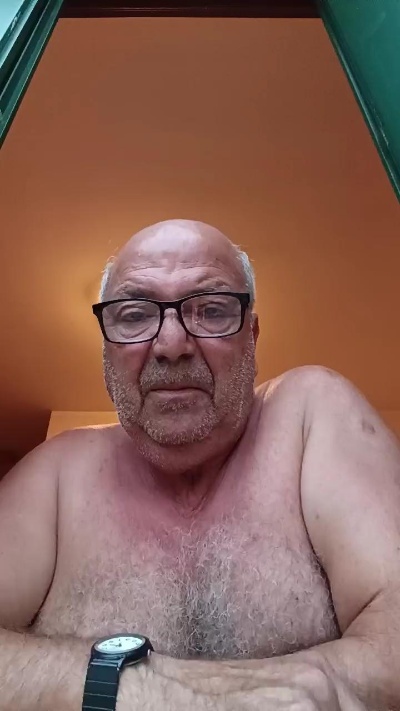 minuzzo61 live cam on Cam4