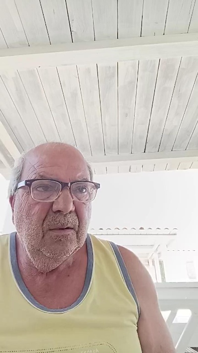 minuzzo61 live cam on Cam4